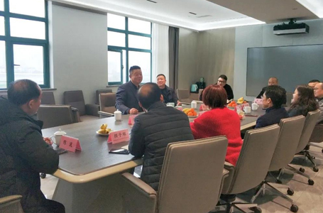 喜迎湖南鸿扬装饰来我司参观交流