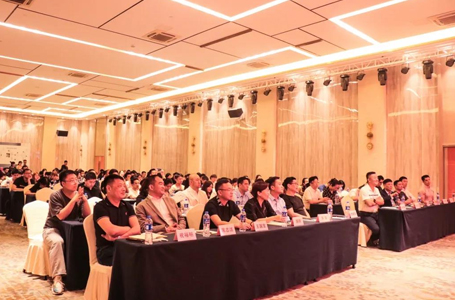 南鸿装饰五月全体设计师会议顺利召开