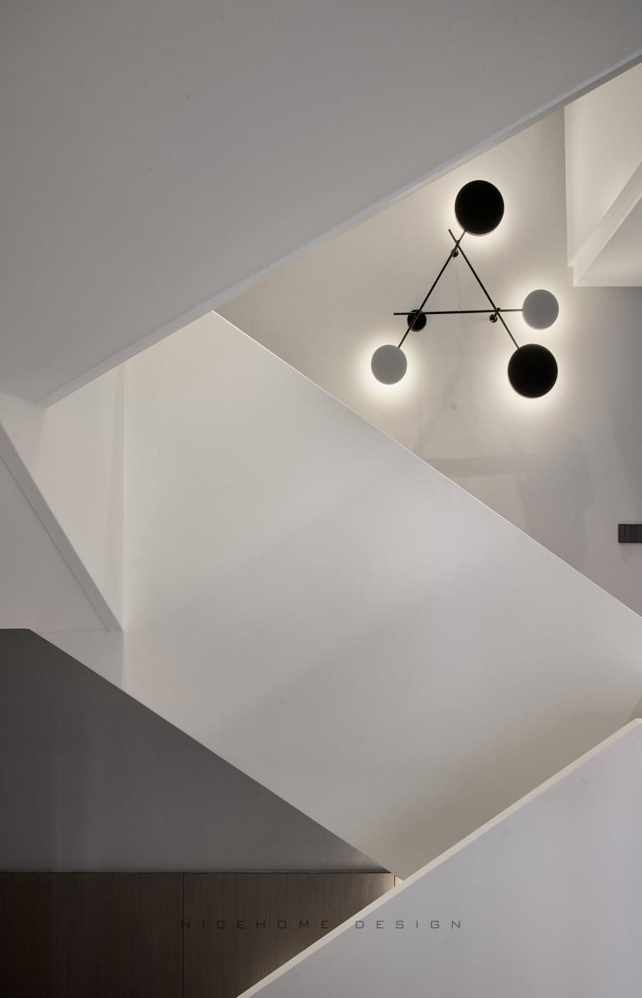 1650268762E669.jpg