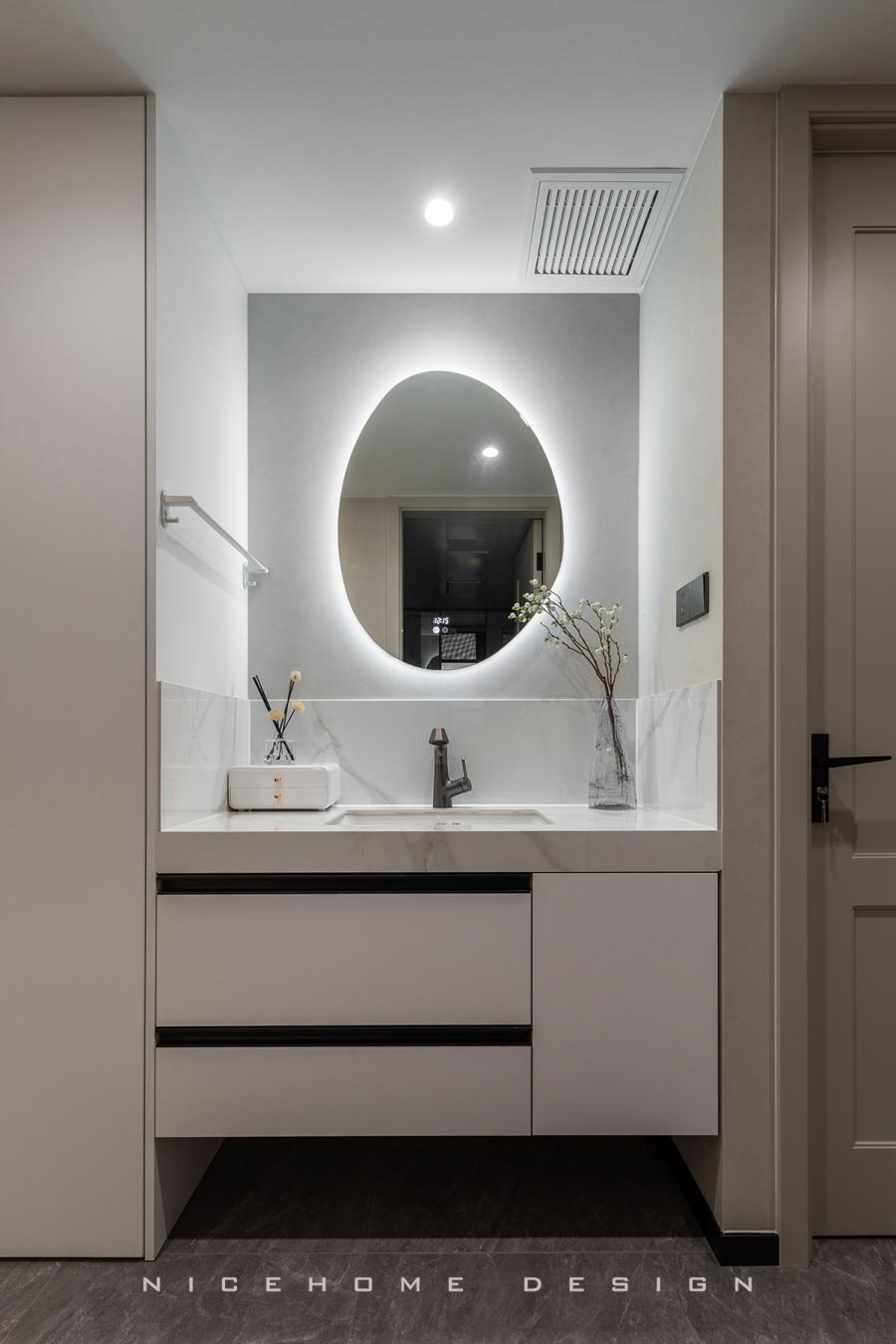 1687851110DBD5.jpg